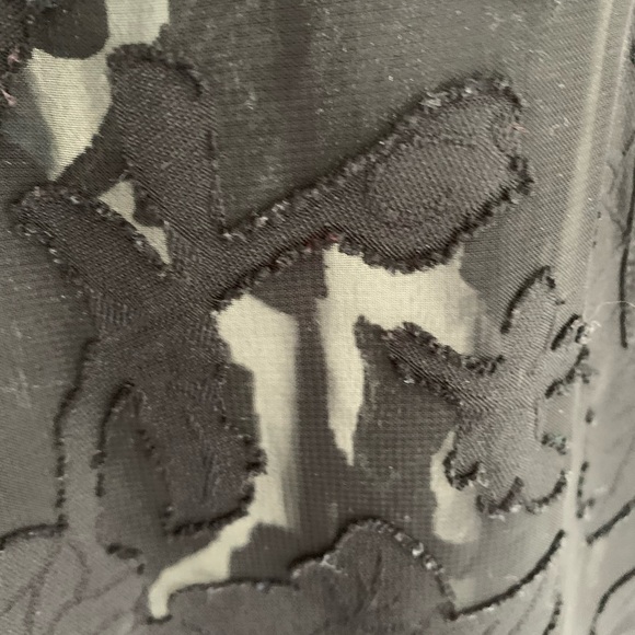 CAbi Floral Clío Art blouse #5346 - Picture 6 of 7